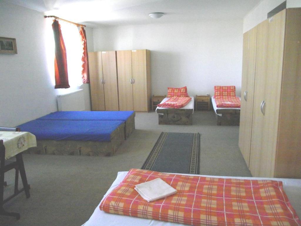 Penzion Slavia Poprad Chambre photo