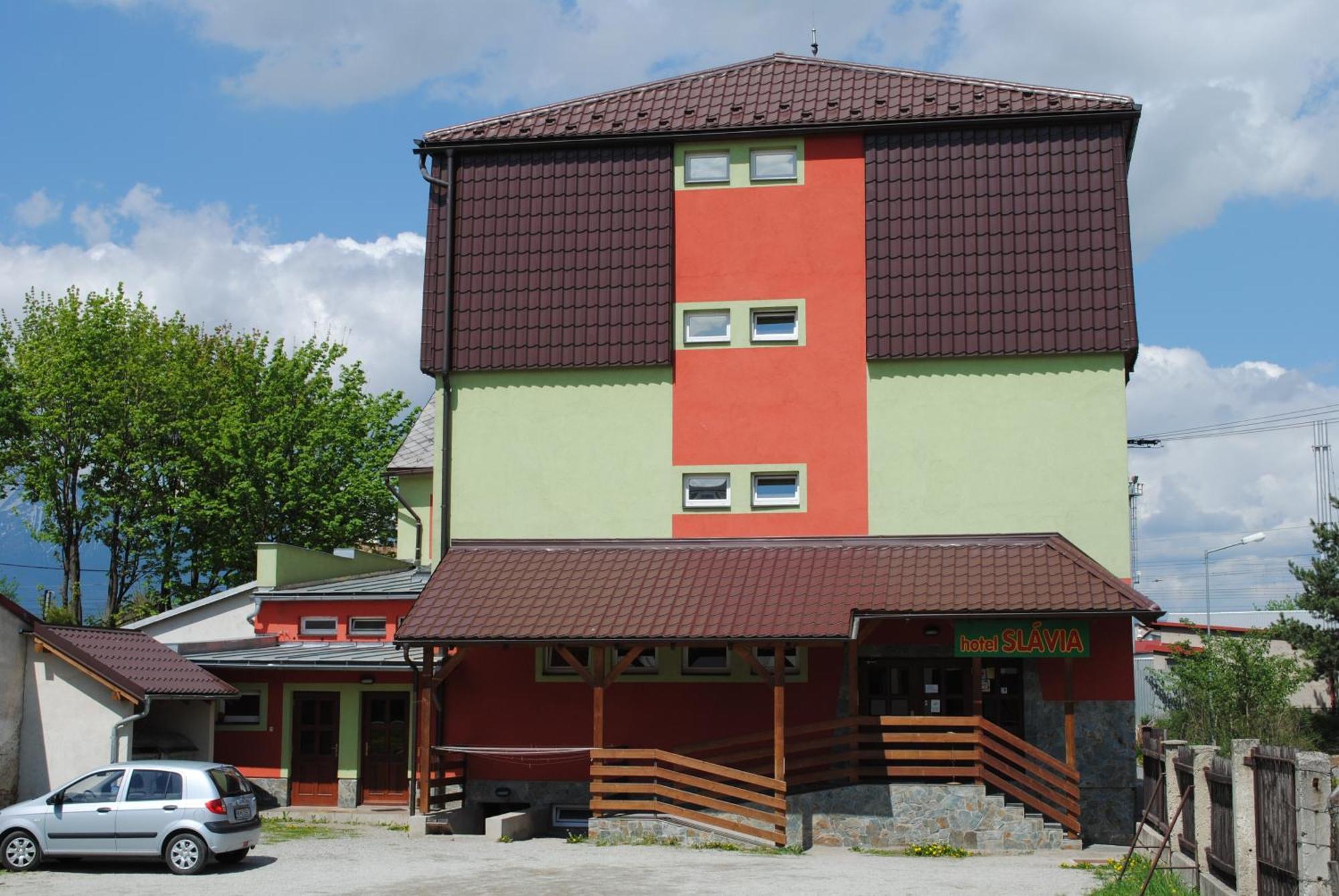 Penzion Slavia Poprad Extérieur photo